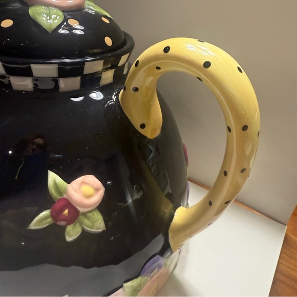 Mary Engelbreit Cottage rose teapot - Picture 3 of 13